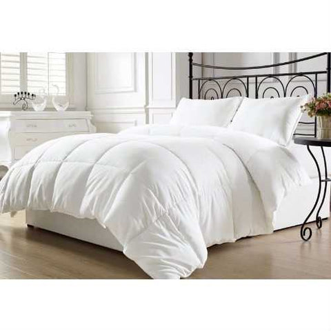 Image of Queen size Hypoallergenic Down Alternative Comforter in White