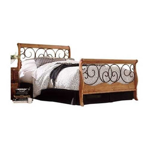 Queen size Metal and Wood Sleigh Bed in Autumn Brown Honey Oak Finish