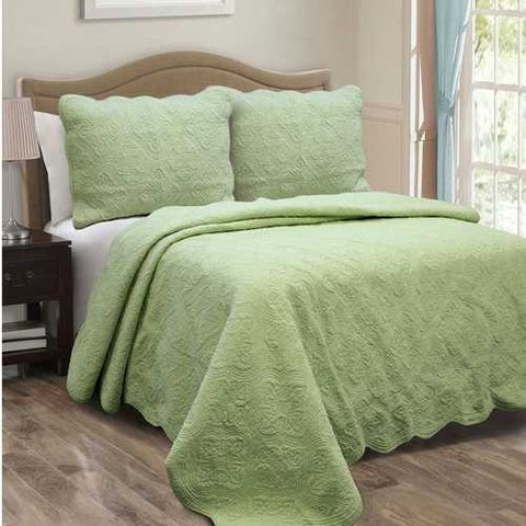 Image of Full Queen Green Cotton Quilt Bedspread with Scalloped Borders