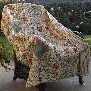 100% Cotton Throw Quilt Blanket with Bohemian Style Floral Pattern