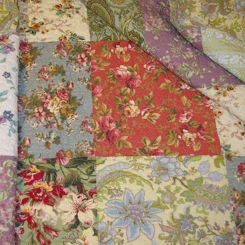 Image of Full / Queen size 100% Cotton Floral Paisley Reversible Quilt Set