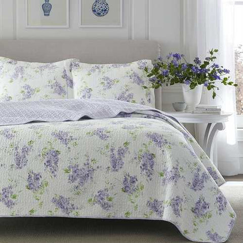 Image of King size 3-Piece Cotton Quilt Set with Purple White Floral Pattern