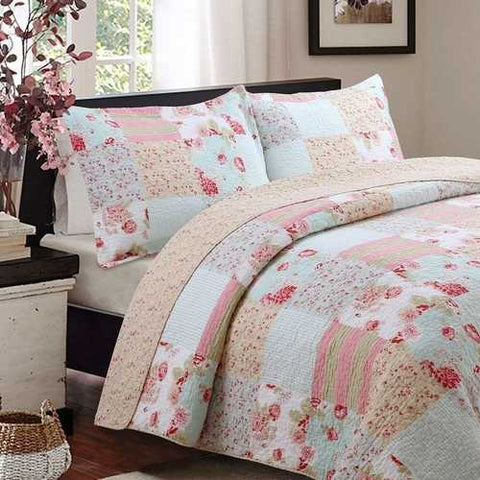 Image of King size 3-Piece Cotton Patchwork Quilt Set with Pink Blue Floral Pattern